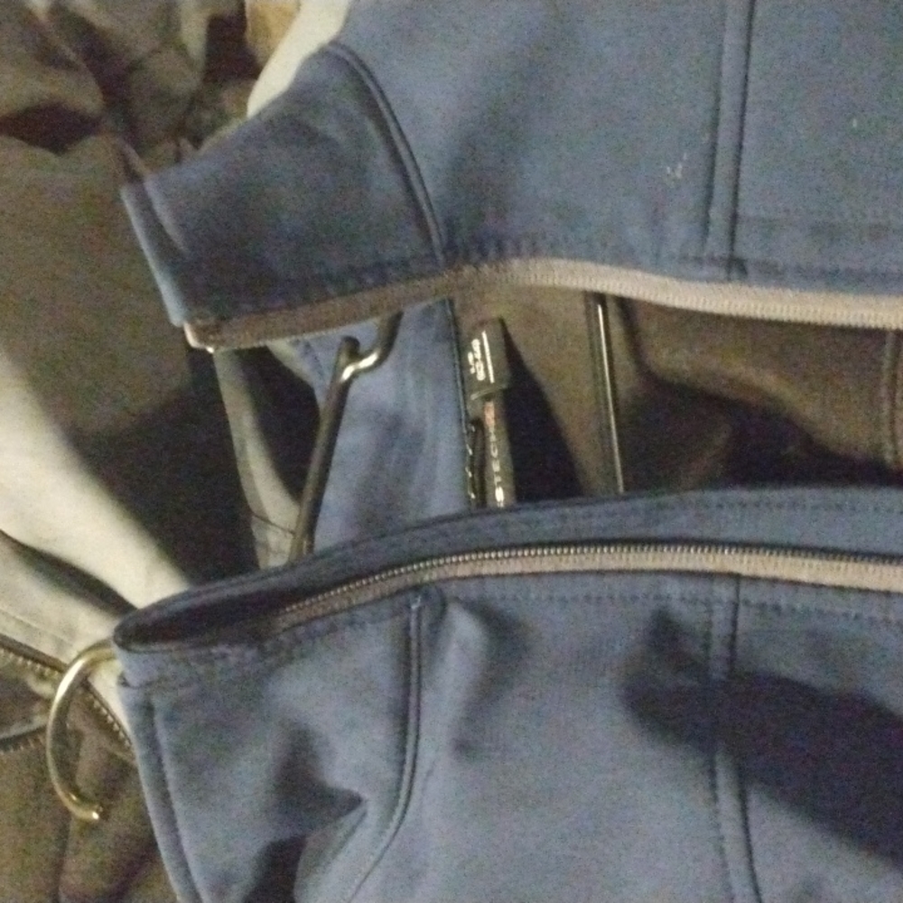 Jacket - Picture 3 of 3